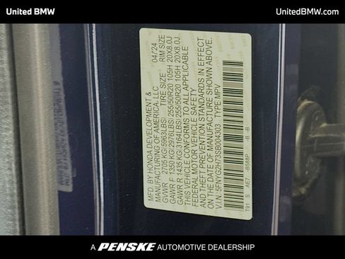 Used 2025 Honda Pilot Touring image 16