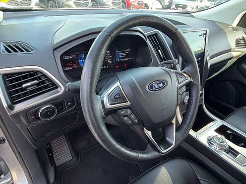 Used 2024 Ford Edge SEL image 31