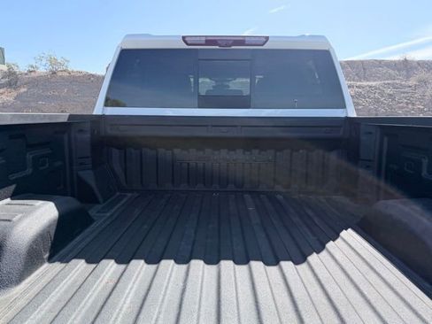 Used 2024 GMC Sierra 2500 Denali Ultimate AWD/4WD image 37