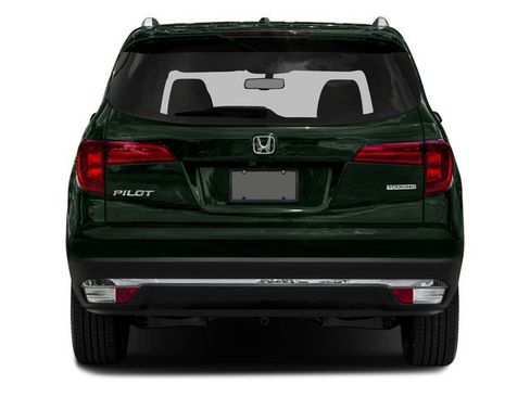 Used 2016 Honda Pilot Touring image 5