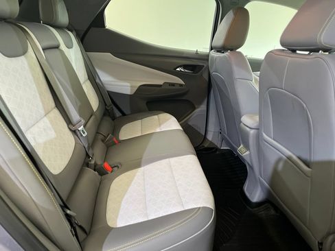 Used 2023 Chevrolet Bolt EUV Premier w/ Super Cruise Package FWD image 12