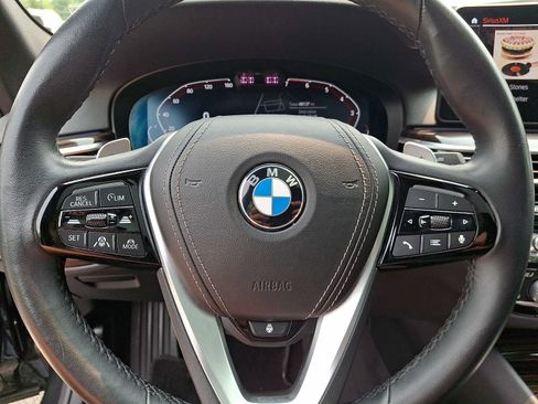 Used 2023 BMW 530i xDrive w/ Premium Package AWD/4WD image 21