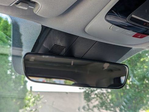 Used 2022 Kia Sorento S w/ Panoramic Sunroof Package AWD/4WD image 25