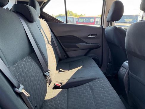 Used 2024 Nissan Kicks SV w/ Exterior Package FWD image 17