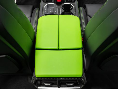 Used 2022 Lamborghini Urus image 33