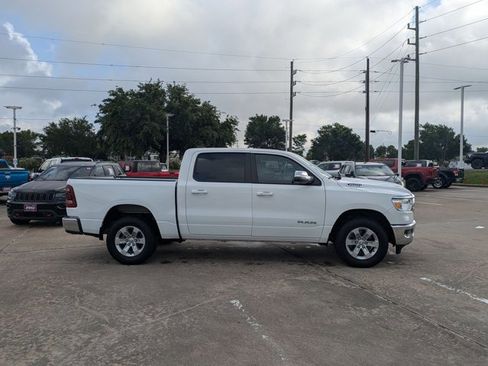 Used 2024 RAM 1500 Laramie image 4