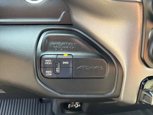 Used 2019 RAM 3500 Lone Star image 41