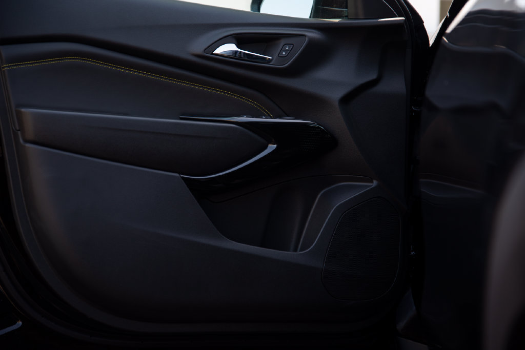 New 2026 Chevrolet Trax ACTIV w/ Driver Confidence Package FWD image 9