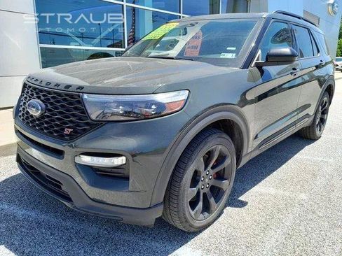 Used 2022 Ford Explorer ST w/ ST Street Pack AWD/4WD image 5