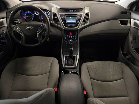 Used 2015 Hyundai Elantra SE w/ Option Group 02 FWD image 15