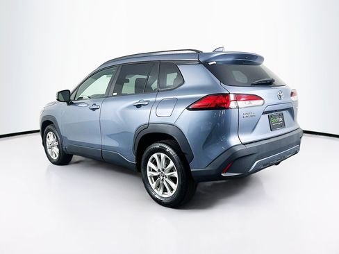 Used 2022 Toyota Corolla Cross LE FWD image 5