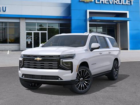 New 2025 Chevrolet Suburban High Country image 30