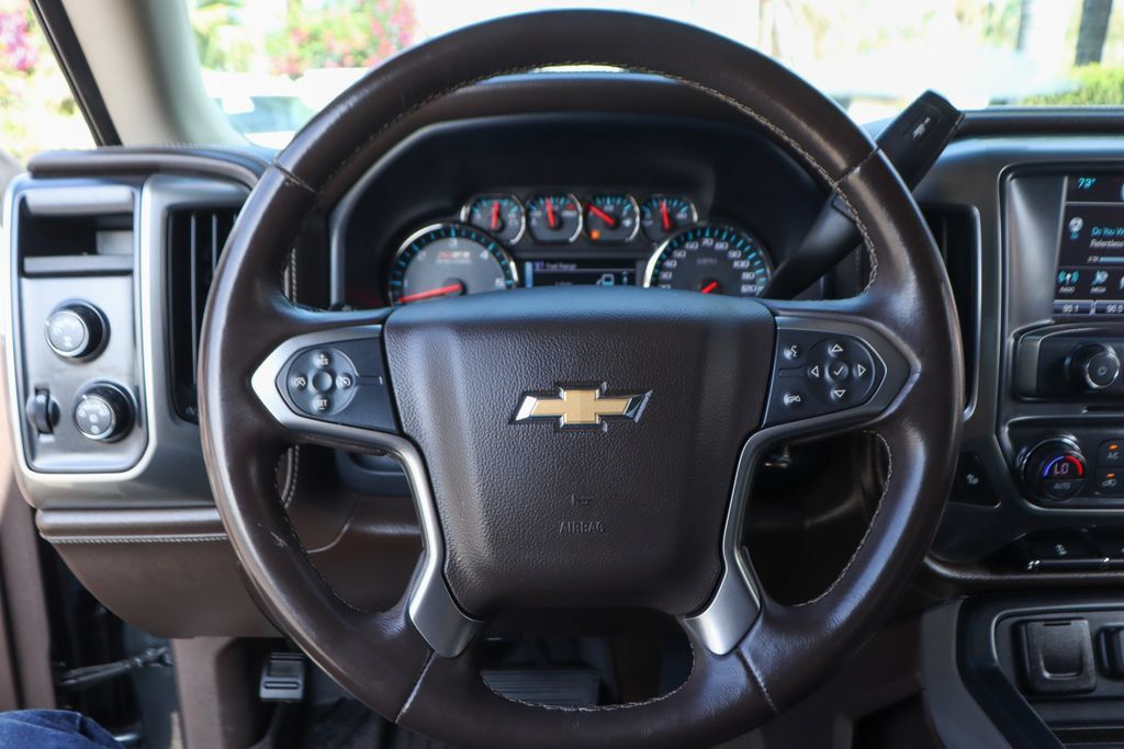 Used 2018 Chevrolet Silverado 1500 LTZ Z71 AWD/4WD image 23