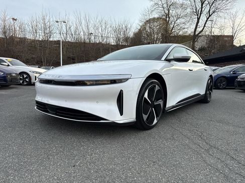Used 2023 Lucid Air Pure image 1
