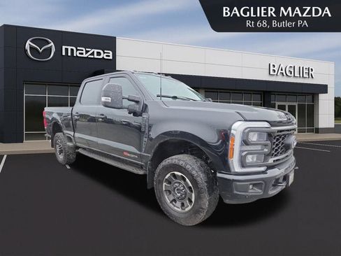 Used 2023 Ford F250 Lariat w/ Lariat Ultimate Package AWD/4WD image 1