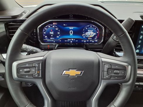 Used 2024 Chevrolet Silverado 3500 LTZ image 10