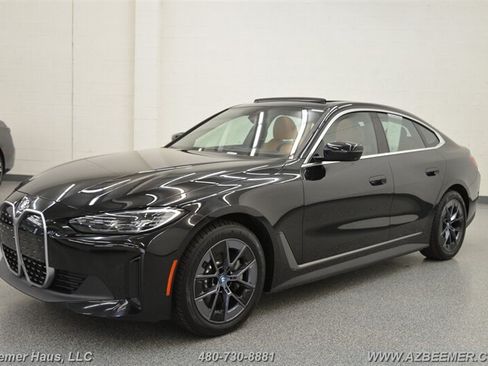 Used 2023 BMW i4 eDrive35 w/ Premium Package RWD image 4