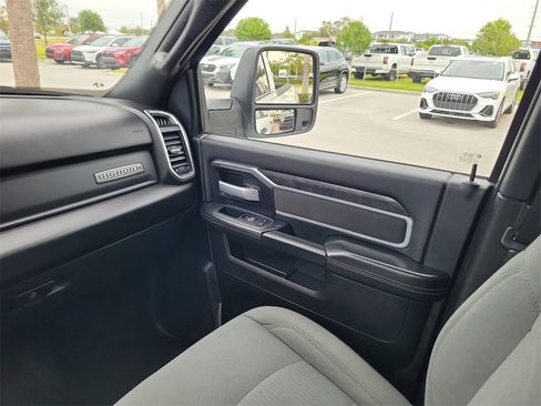 Used 2024 RAM 2500 Big Horn image 21