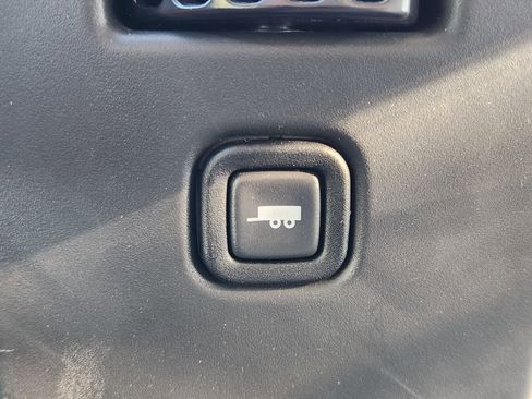 New 2025 Chevrolet Express 3500 w/ Power Convenience Package image 21