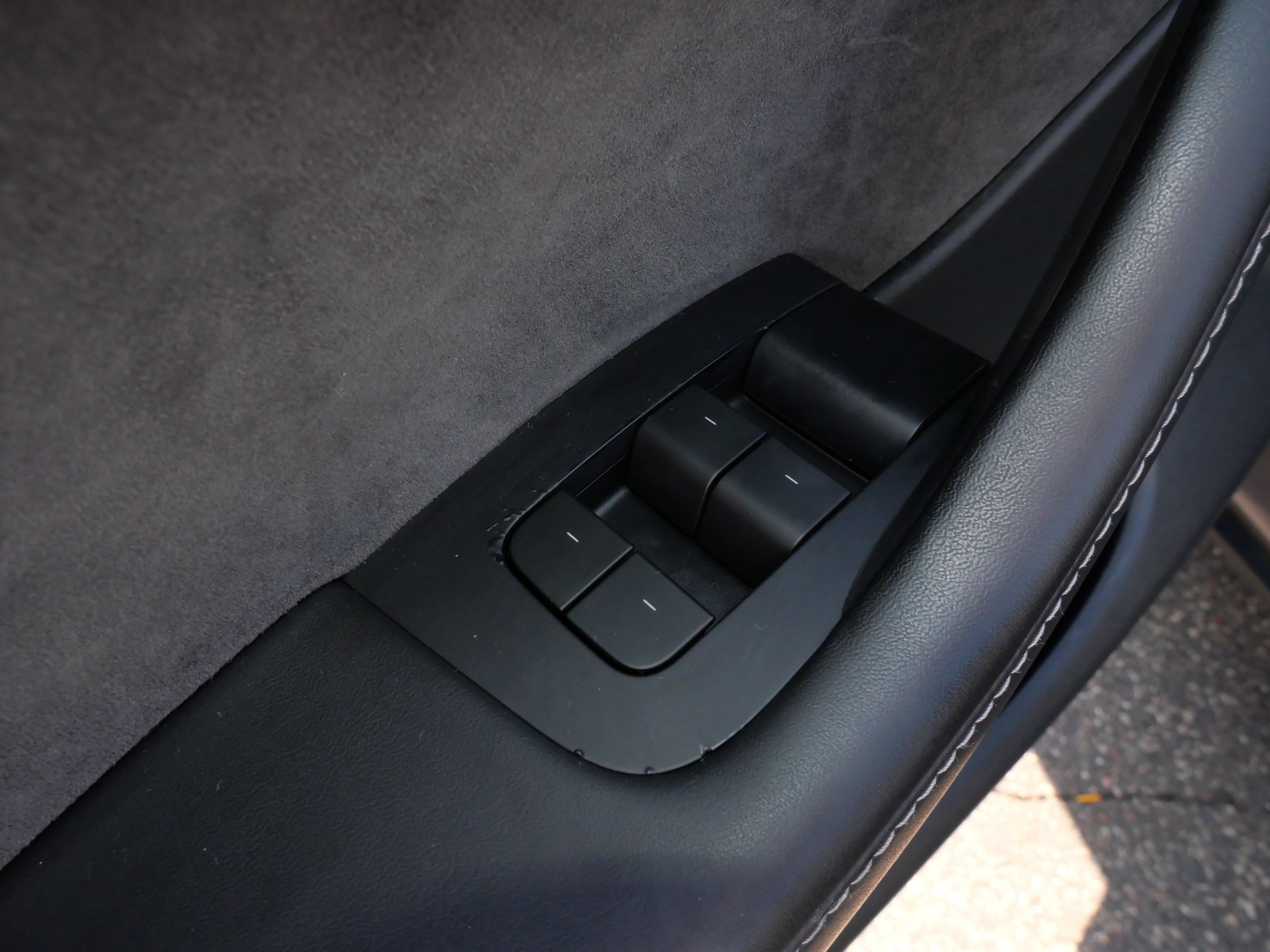 Used 2023 Tesla Model Y Long Range AWD/4WD image 19