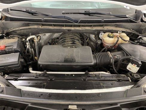 Used 2023 GMC Yukon XL AT4 w/ AT4 Premium Plus Package AWD/4WD image 61