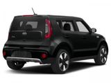 Used 2019 Kia Soul + image 2