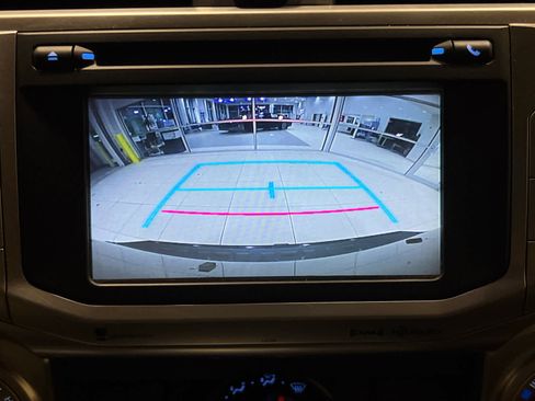 Used 2016 Toyota 4Runner SR5 Premium w/ Convenience Package image 26