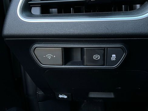 Used 2025 Kia K4 LXS image 21