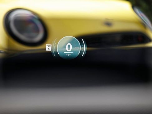 New 2026 MINI Cooper 2-Door Hardtop image 26