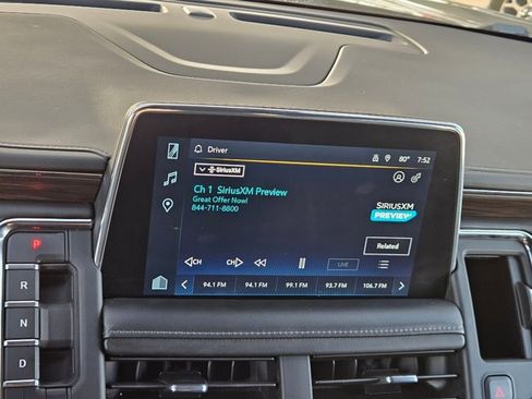 Used 2023 Chevrolet Tahoe LT w/ Luxury Package AWD/4WD image 11