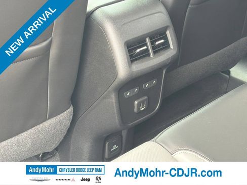 Used 2019 Chevrolet Equinox Premier AWD/4WD image 31