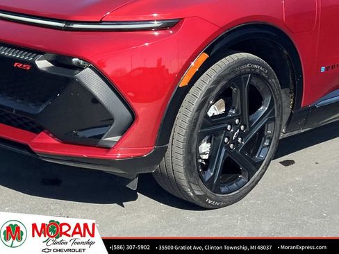 Certified 2024 Chevrolet Equinox EV RS FWD image 8
