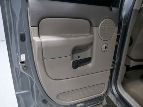 Used 2005 Dodge Ram 2500 Truck SLT w/ Light Group image 26