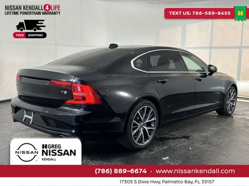 Used 2018 Volvo S90 T5 Momentum w/ Convenience Package image 11
