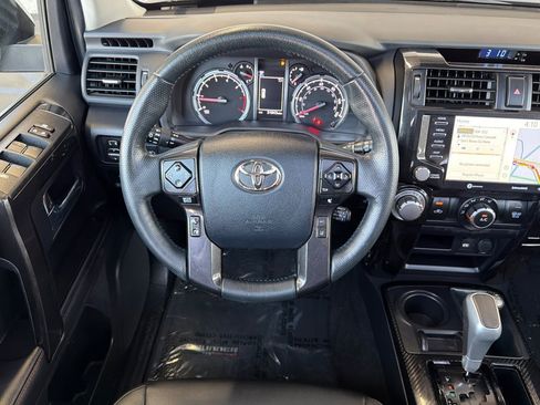 Certified 2024 Toyota 4Runner TRD Off-Road Premium w/ Off Road Premium Plus Package AWD/4WD image 13