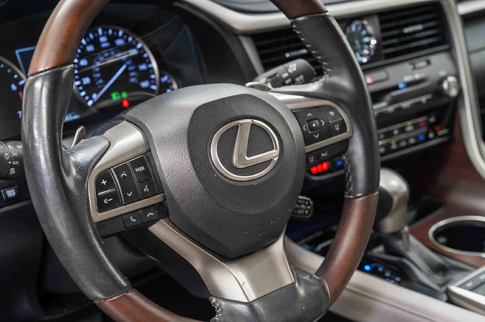 Used 2022 Lexus RX 350 FWD w/ Premium Package image 21