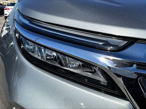 Used 2023 Chevrolet Equinox LT image 39