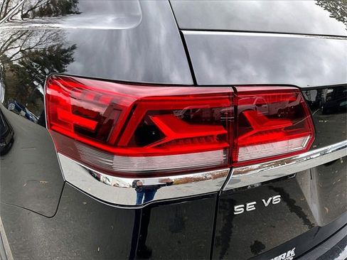 Used 2022 Volkswagen Atlas SE w/ Panoramic Sunroof Package image 33