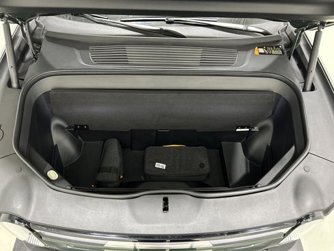 Used 2023 Rivian R1S Adventure image 14