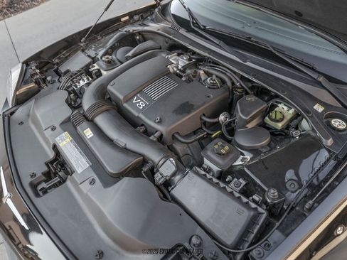 Used 2002 Ford Thunderbird Deluxe image 24