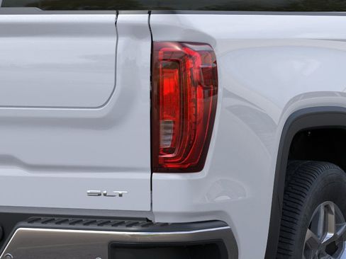 New 2026 GMC Sierra 1500 SLT RWD image 11
