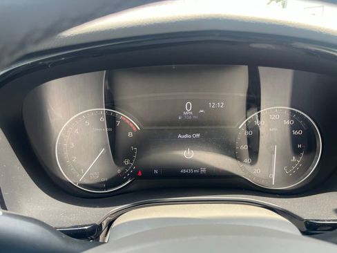 Used 2024 Cadillac XT6 Premium Luxury AWD/4WD image 11
