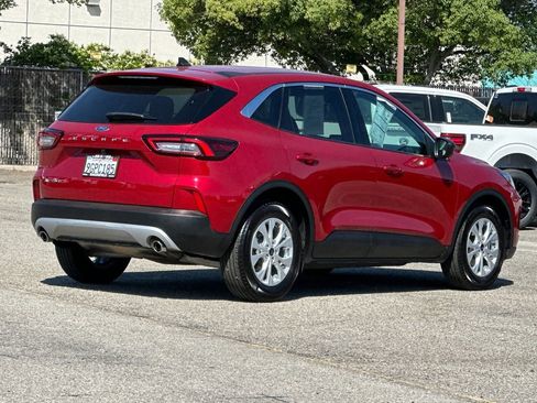 Certified 2023 Ford Escape Active FWD image 3