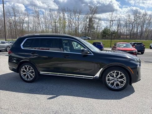 Used 2026 BMW X7 xDrive40i AWD/4WD image 18
