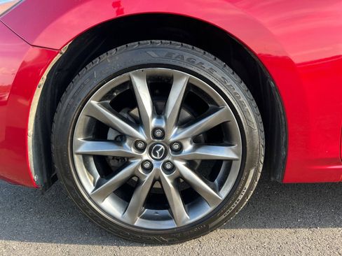 Used 2018 MAZDA MAZDA3 Touring FWD image 25