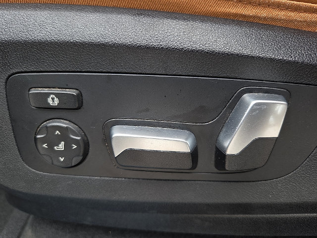 Used 2024 BMW X5 xDrive40i w/ Premium Package AWD/4WD image 18