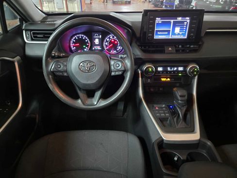 Used 2019 Toyota RAV4 XLE w/ All Weather Liner Package AWD/4WD image 18