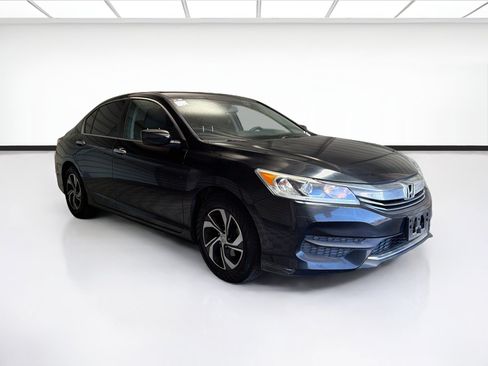 Used 2016 Honda Accord LX image 3