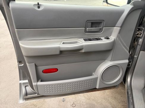 Used 2005 Dodge Durango SLT w/ Interior Convenience Group AWD/4WD image 19