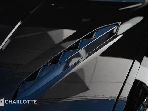 Used 2024 Lamborghini Urus S image 6